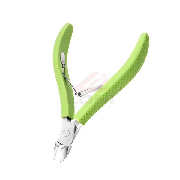 Stainless Steel Cuticle Nippers with Silicone Grip – Professional Nail Care Tool - Image 2